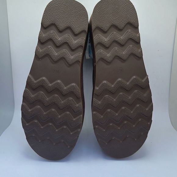 CUSHIONAIRE Women's Genuine Suede pull on platform boot +Memory Foam 8 WIDE TAUP - Picture 5 of 7